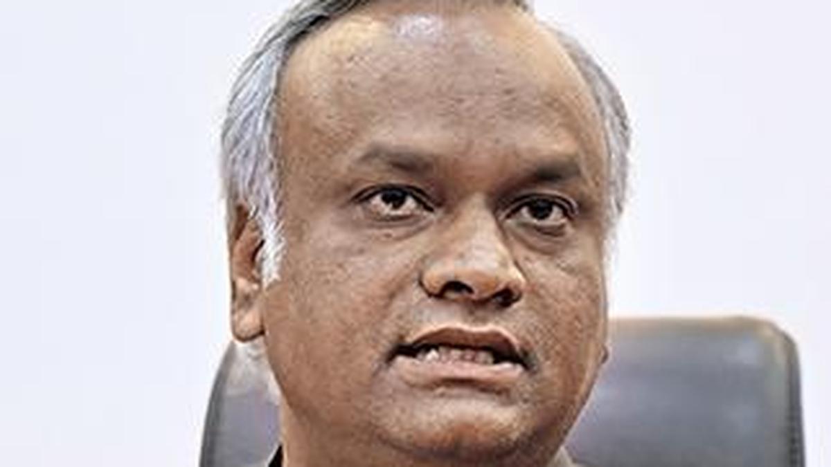 Over 1.40 lakh e-Swathu applications disposed of as system gets accelerated