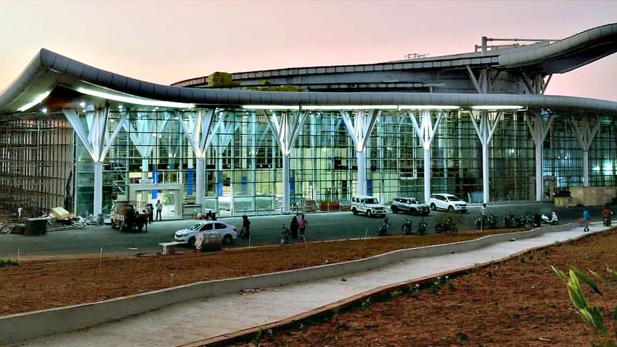 Shivamogga airport inauguration turning into a BJP event, alleges Swaraj India leader