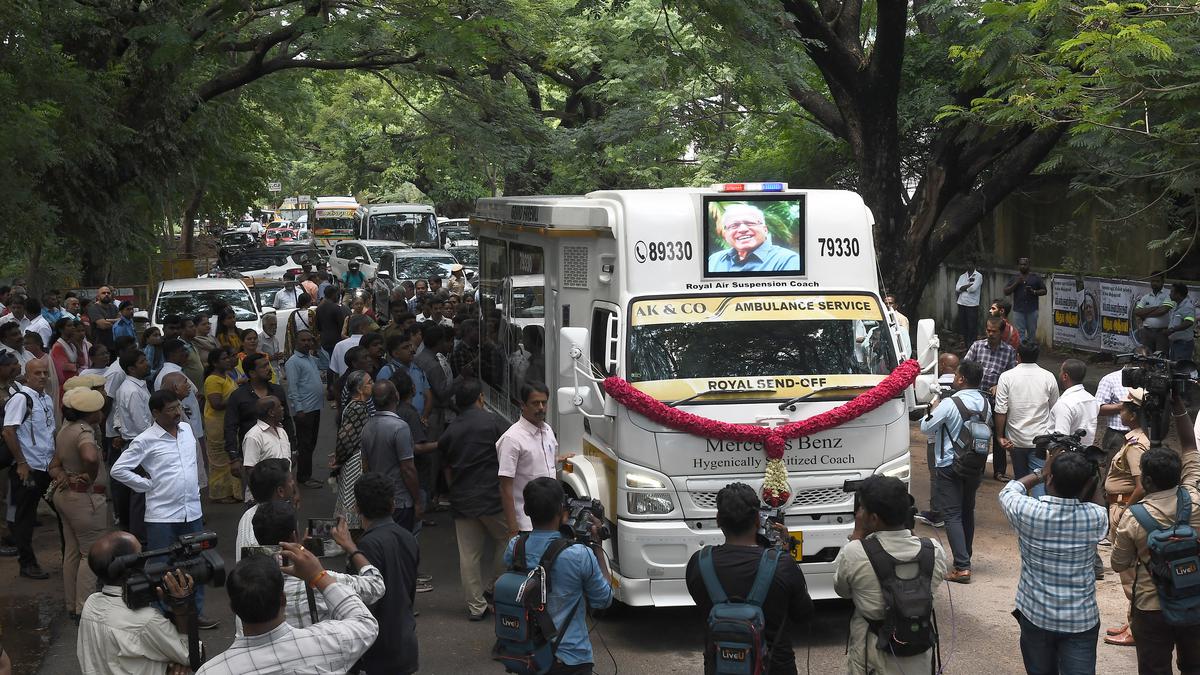 M.S. Swaminathan cremated with police honours