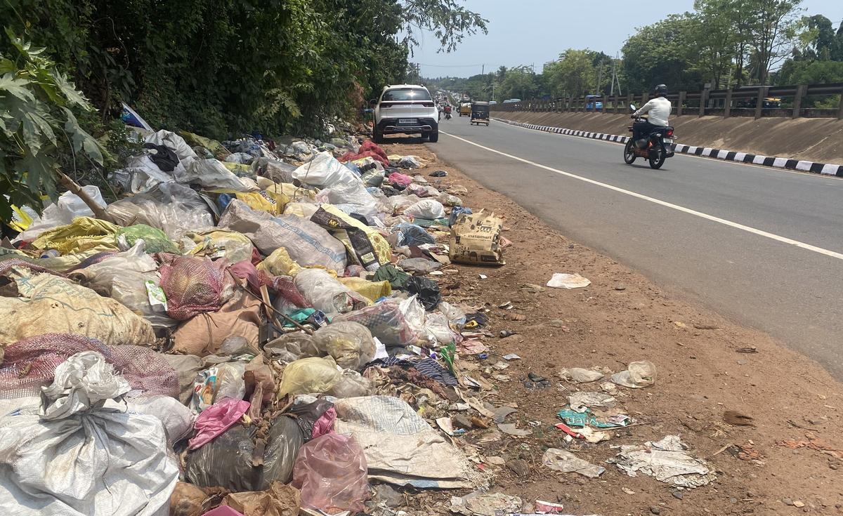  ​A blackspot at Yekkur on the busy National Highway 66.