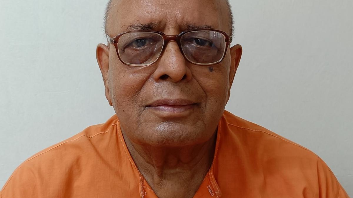 Former president of Mangaluru Ramakrishna Mutt Swami Purnakamananda dead