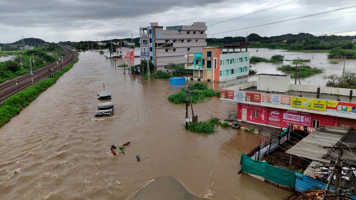 Telangana floods | Union Home Ministry says Telangana has not submitted data for release of central share under SDRF