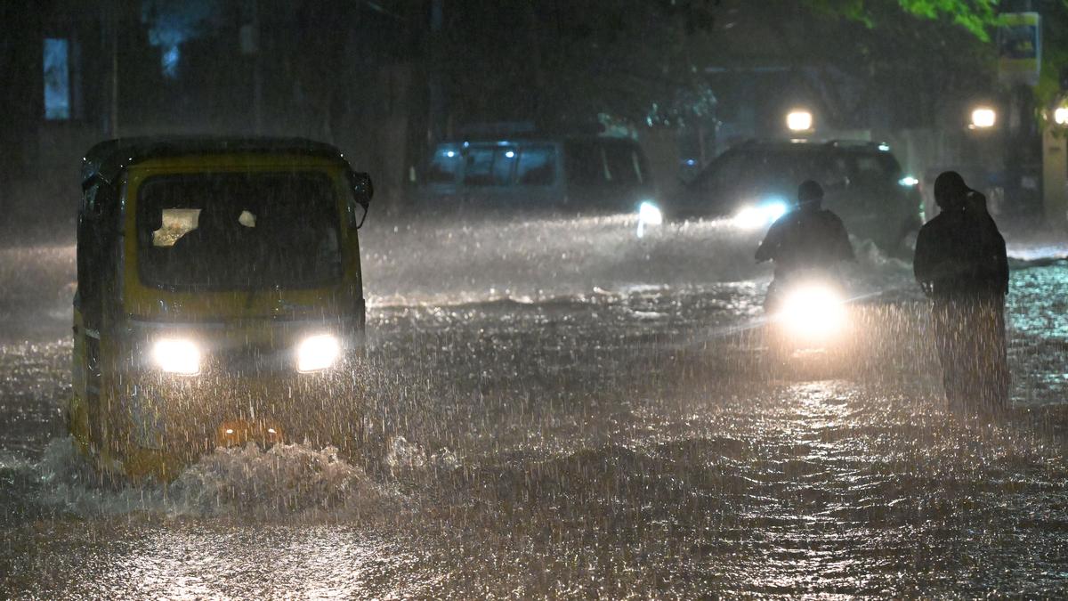 Sudden rain brings down temperature in Madurai