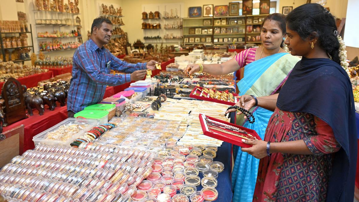 Fashion jewellery exhibition begins in Madurai