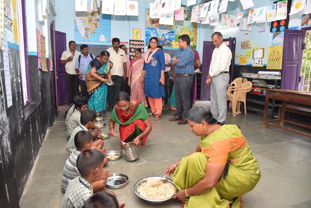 Ensure prompt distribution of free farm power connections, says Monitoring Officer