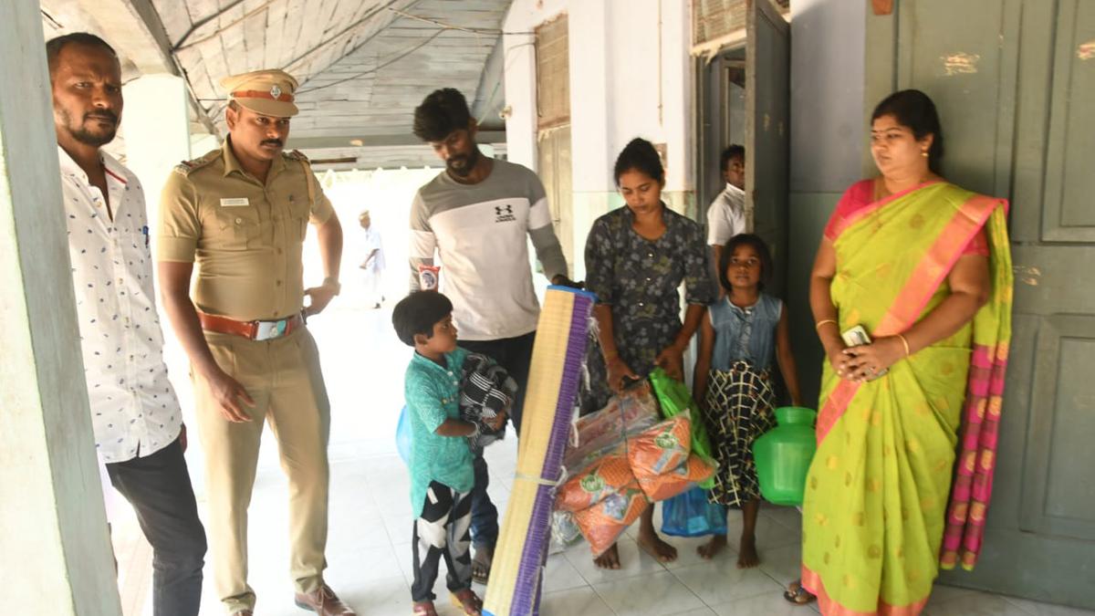 Four Sri Lankans arrive in Dhanushkodi, say economic crisis has made life unaffordable in the island nation