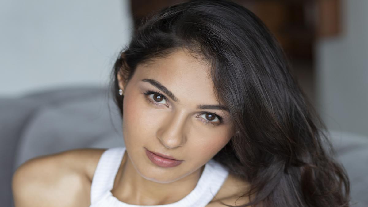 Andrea Jeremiah discusses Anel Meley Pani Thuli, Vada Chennai and why she doesnt get too many author-backed roles picture picture