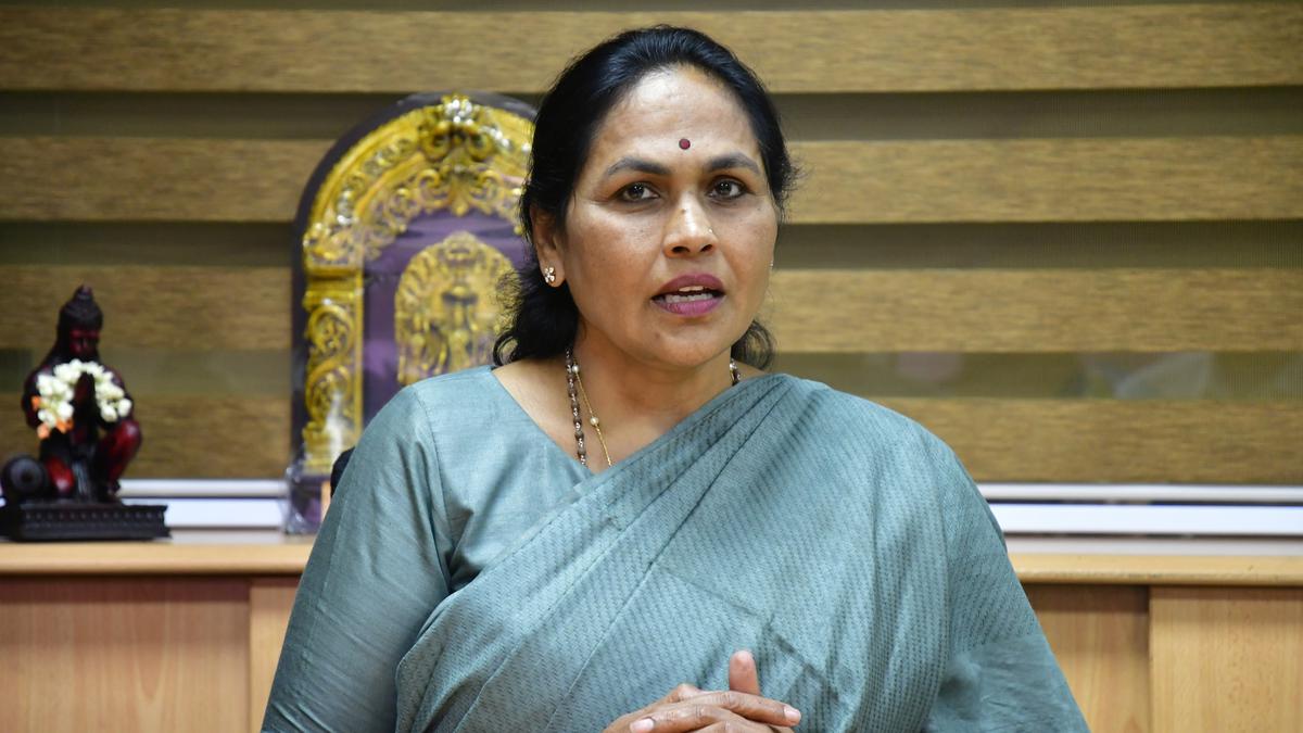 Will Work As A Responsible Opposition In Karnataka: Shobha Karandlaje ...