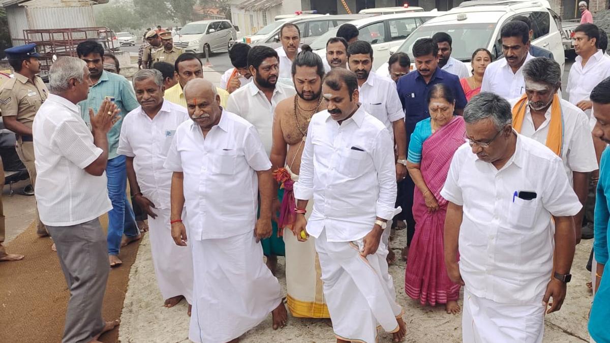 DMK continues to run a corrupt government, says L. Murugan