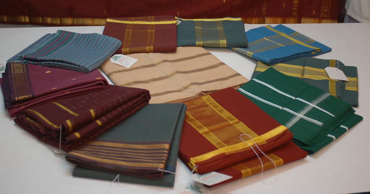 Swamini Sarees & Ladies Shopee in Wakad,Pune - Best Cotton Saree Retailers  in Pune - Justdial