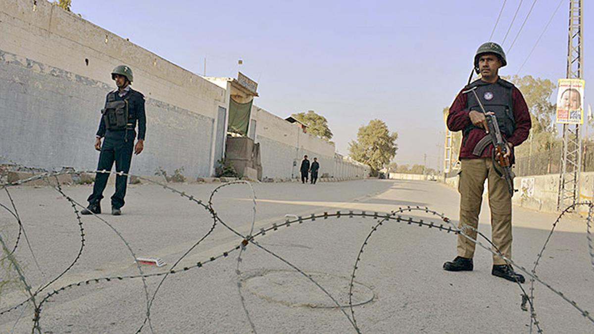 Taliban announce the release of two Americans held in Afghanistan in a prisoner exchange