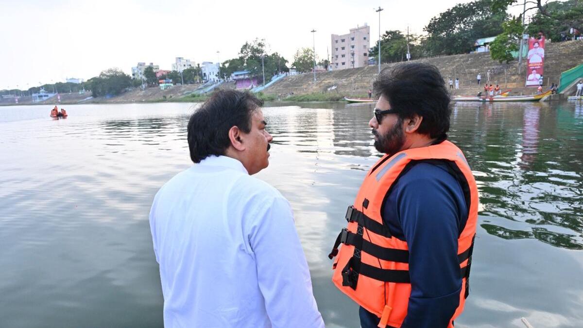 Pawan Kalyan orders action plan to stop sewage, effluents entering Godavari near Pushkar Ghat