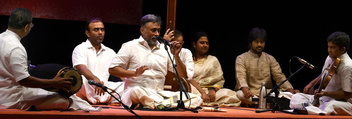 Sanjay Subramaniam was accompanied by S. Varadarajan on the violin, Neyveli B. Venkatesh on the mridangam and S. Venkataramanan on the kanjira at The Music Academy’s Margazhi music season 2022, in Chennai. Sanjay Subramaniam was accompanied by S. Varadarajan on the violin, Neyveli B. Venkatesh on the mridangam and S. Venkataramanan on the kanjira at The Music Academy’s Margazhi music season 2022, in Chennai.