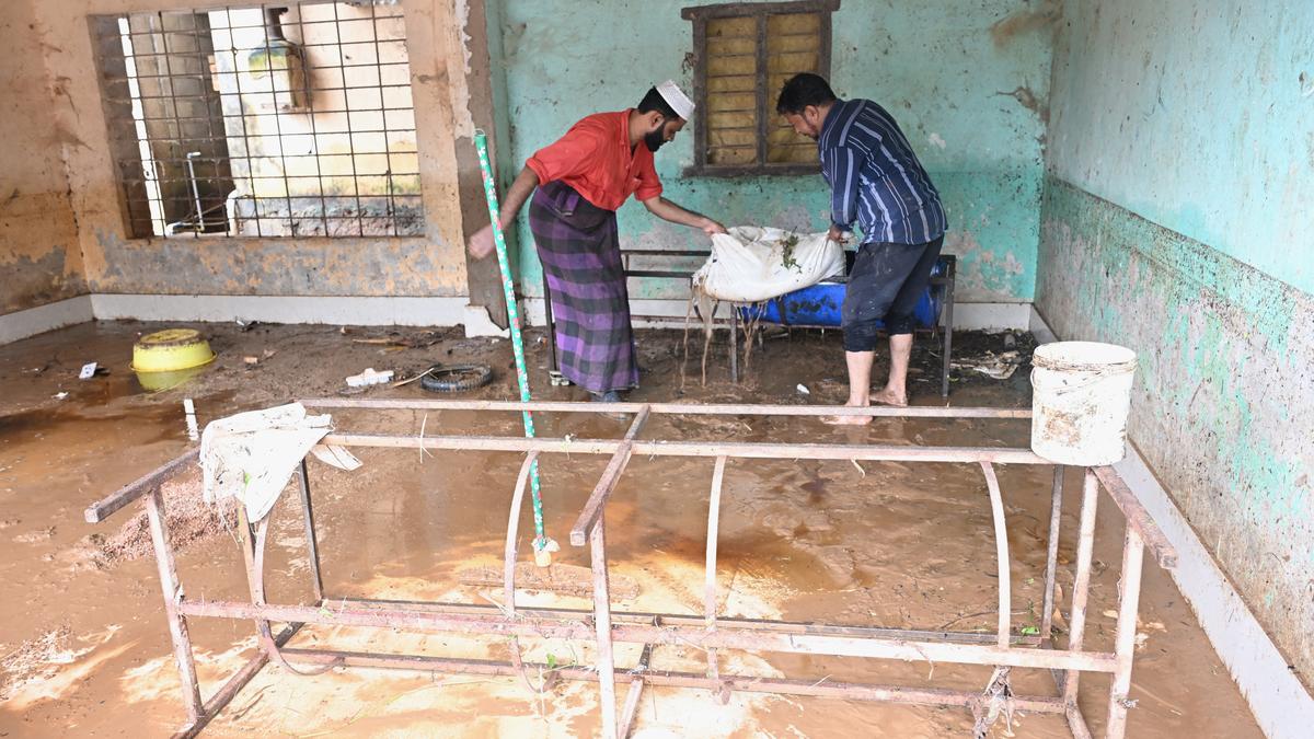 Heavy rain: 12 houses each damaged in Dakshina Kannada and Udupi districts