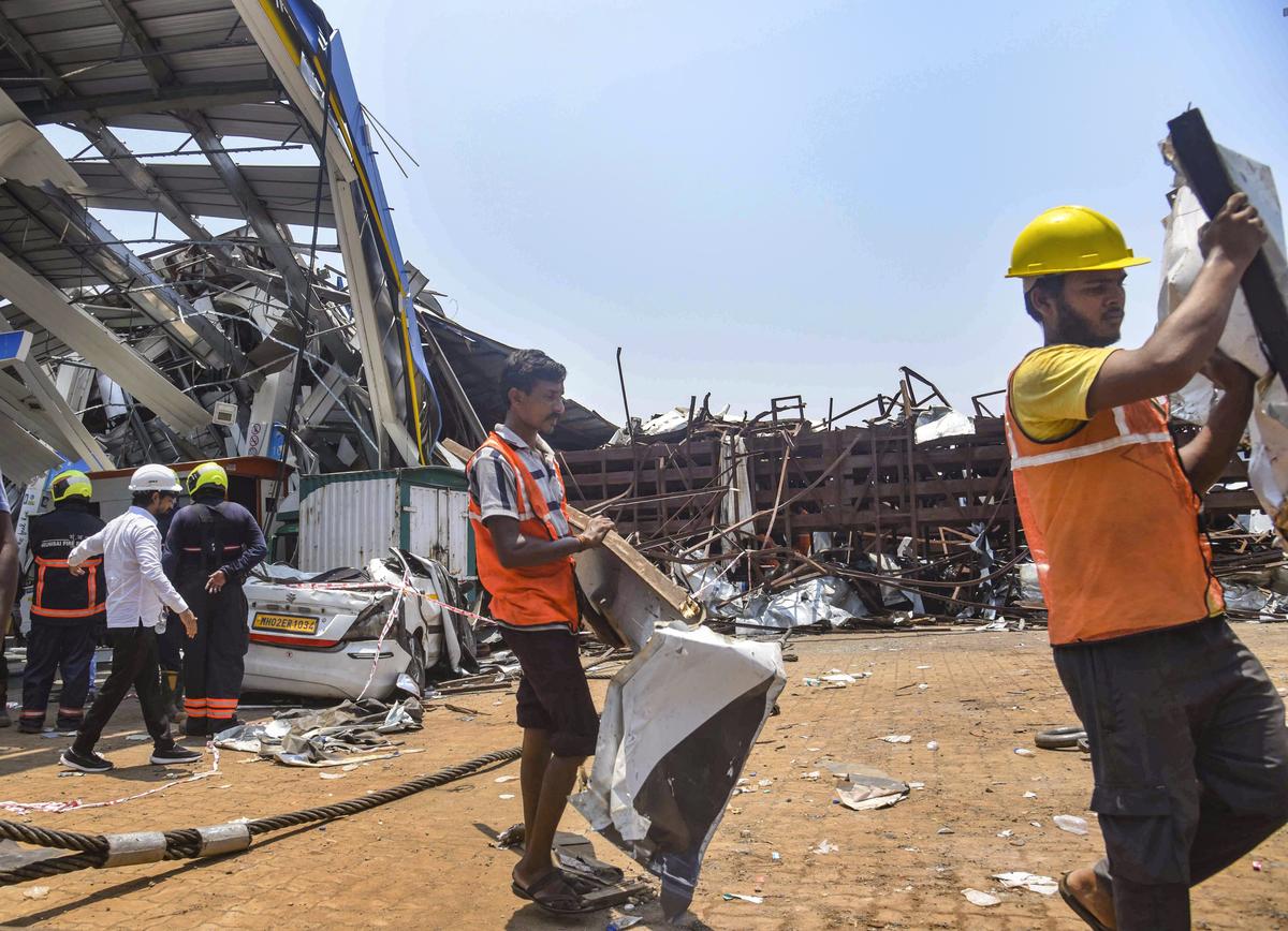 Mumbai billboard collapse: Search and rescue operation continues after ...