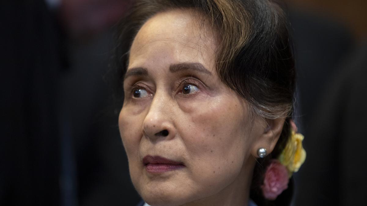 Myanmar court convicts Suu Kyi on more corruption charges