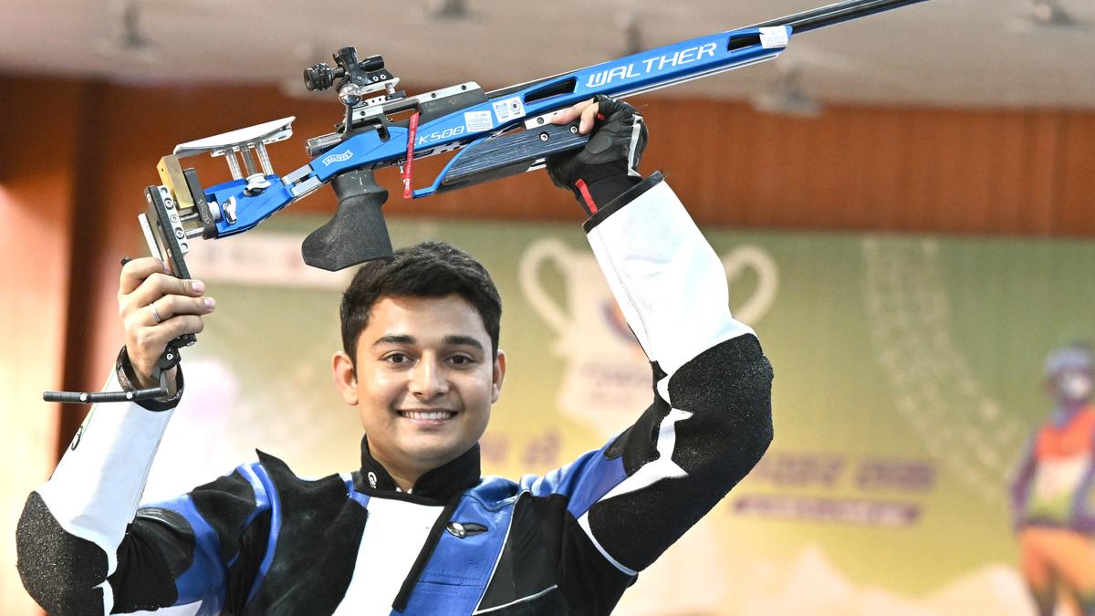 Niraj shoots to glory in men’s rifle 50m 3-position