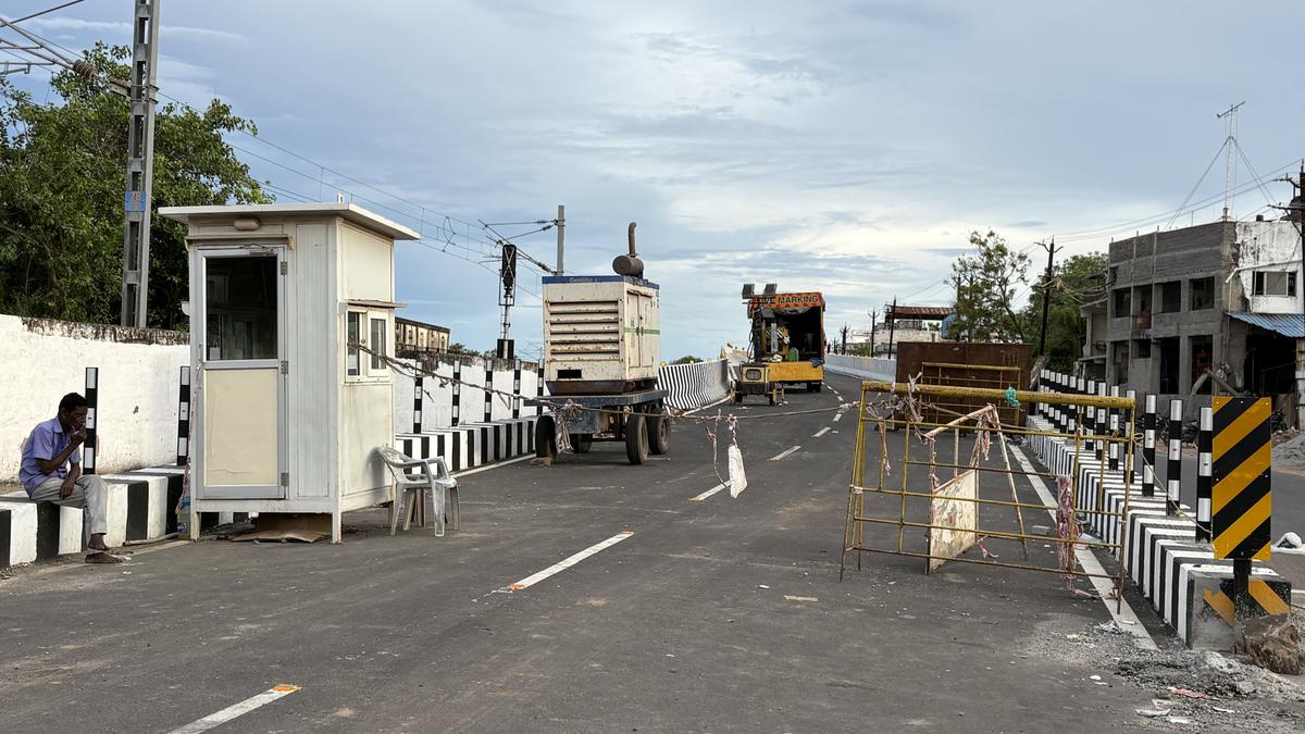 Akkaraipettai ROB likely to open soon as works near completion