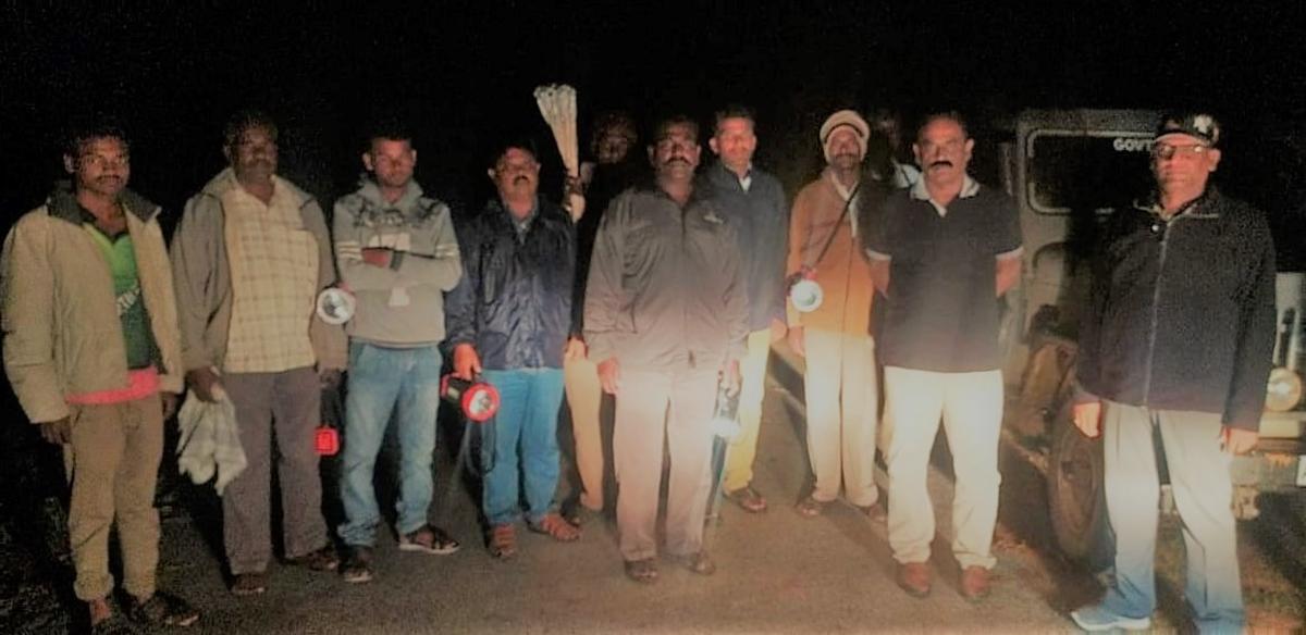 Andhra Pradesh: Wild tuskers from Karnataka playing truant in Kuppam fields