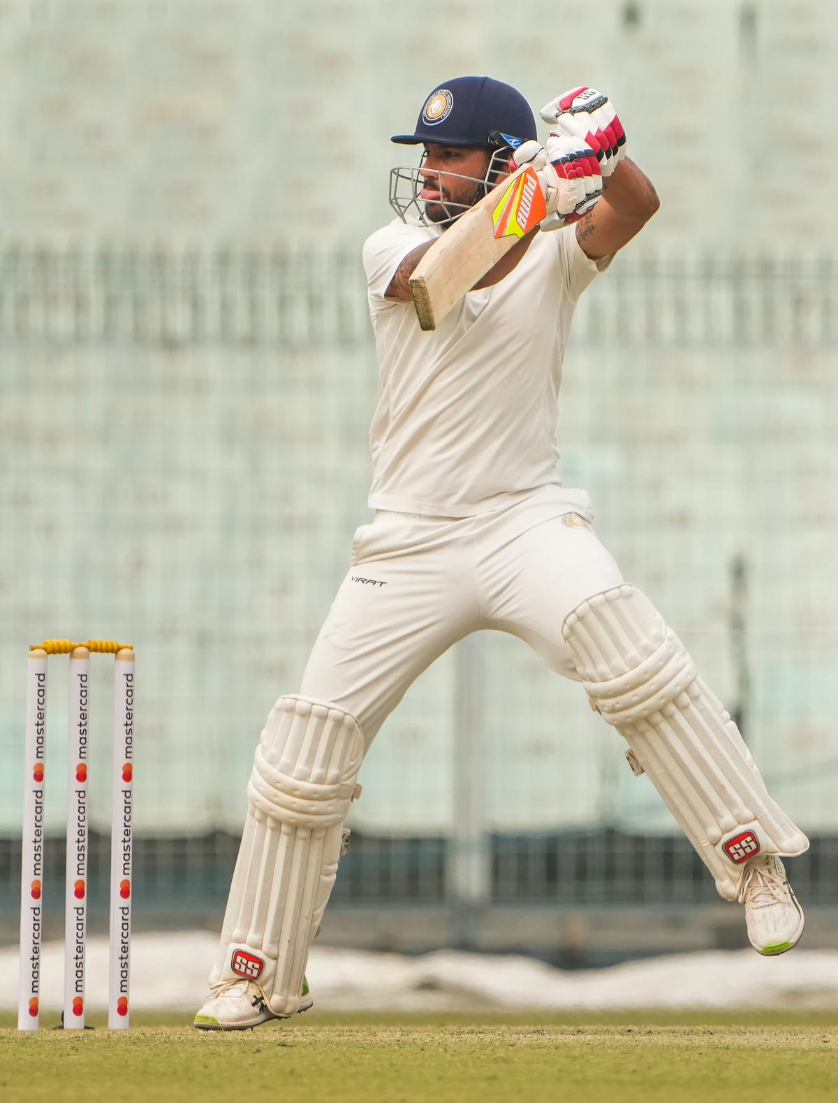 Making hay: Sheldon Jackson made the most of the lack of assistance from the pitch for the Bengal bowlers.