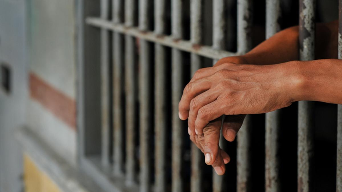 Gravity of a crime must not dictate decision on premature release of a convict: Supreme Court