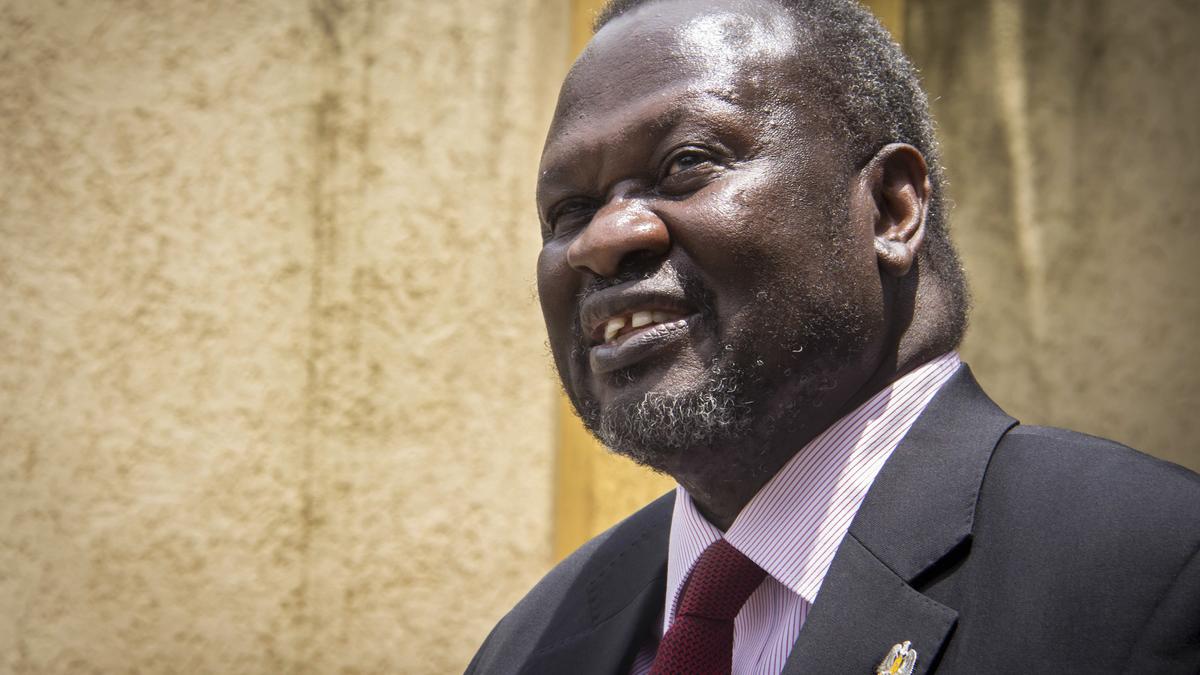 https://th-i.thgim.com/public/incoming/xg9po8/article70039397.ece/alternates/LANDSCAPE_1200/South_Sudan_Opposition_Figure_48405.jpg