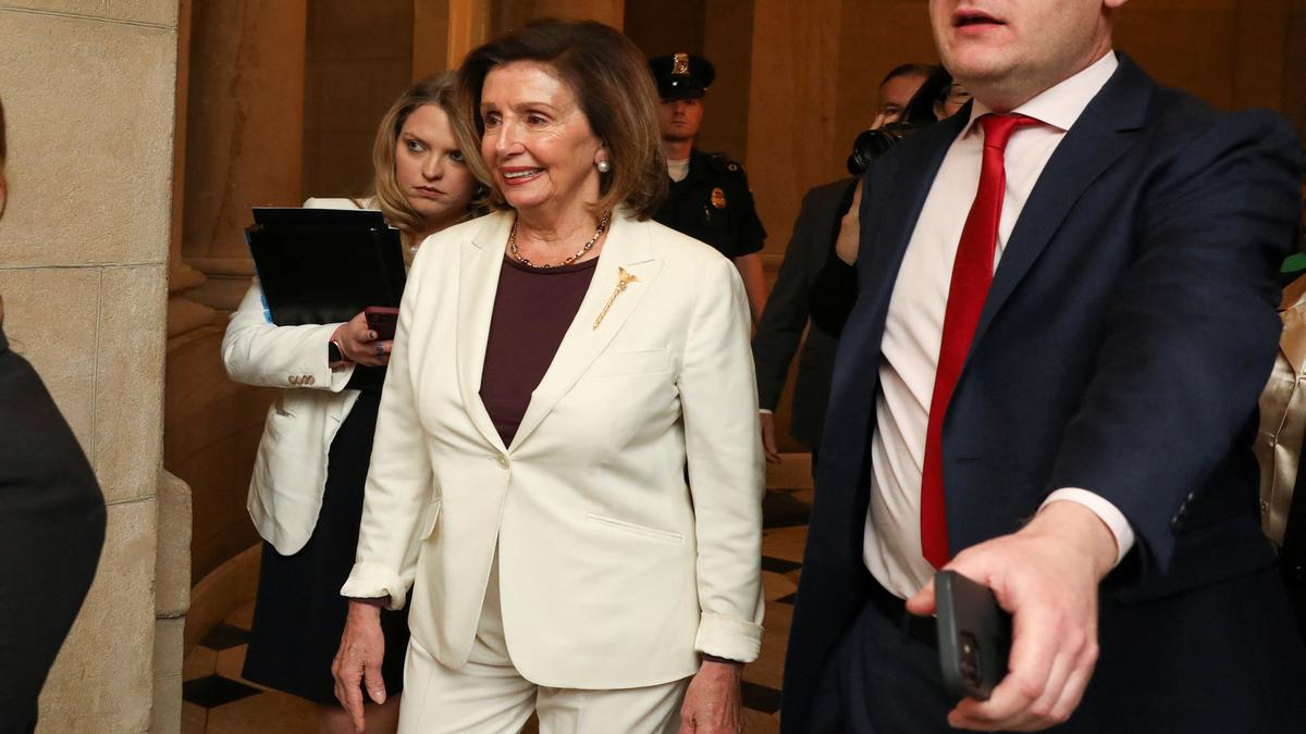 Nancy Pelosi to step down as top U.S. Democrat after Republicans take House