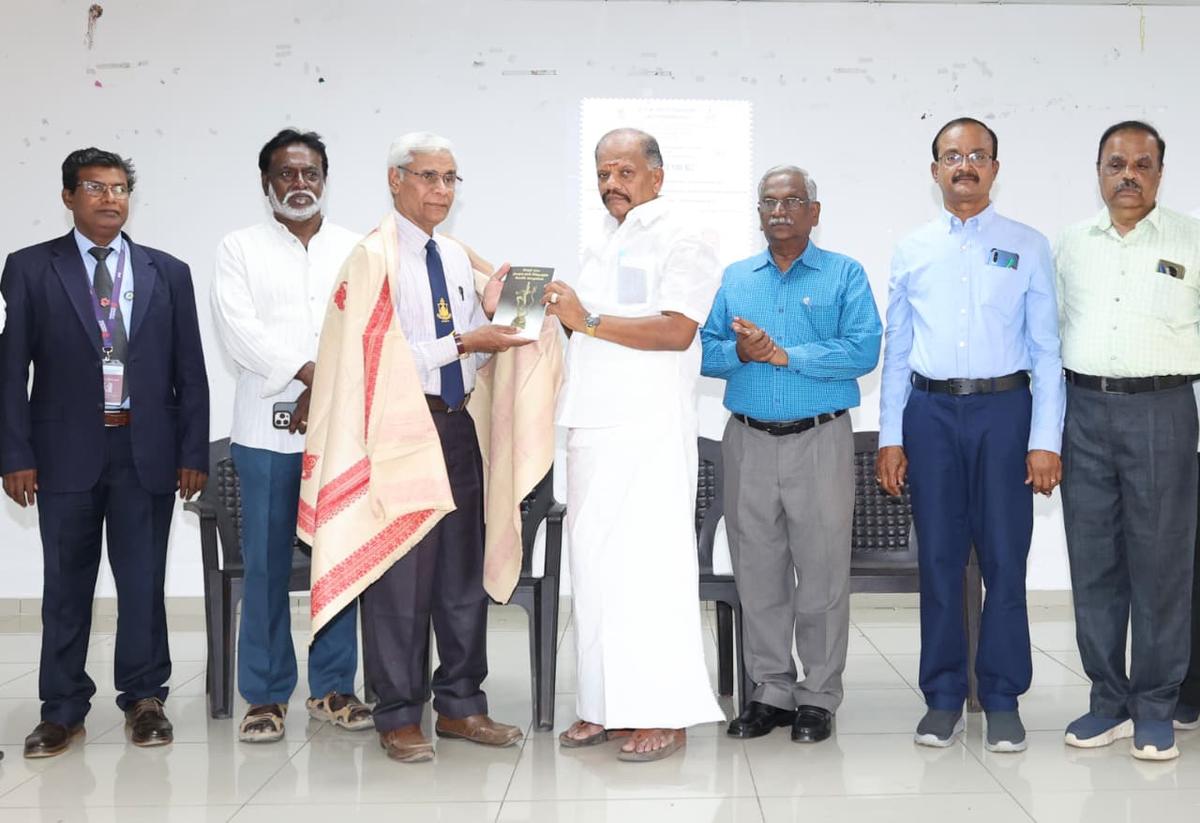 Dindigul: GTN Arts College hosts International Seminar on Green Economy and Sustainable Models. Dindigul: GTN Arts College hosts International Seminar on Green Economy and Sustainable Models.