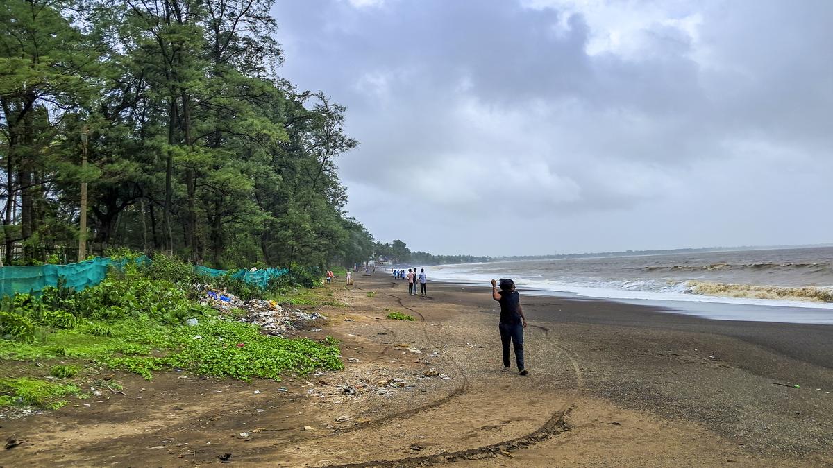 Maharashtra selects seven beaches for Blue Flag certification
