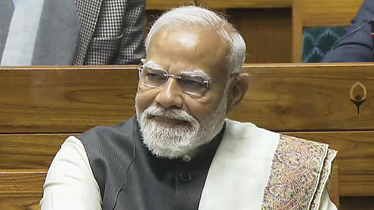 Presupuesto 2026 en vivo: Nirmala Sitharaman fija la caída del déficit fiscal en el 4,3% del PIB; Anuncios importantes y destacados por sector