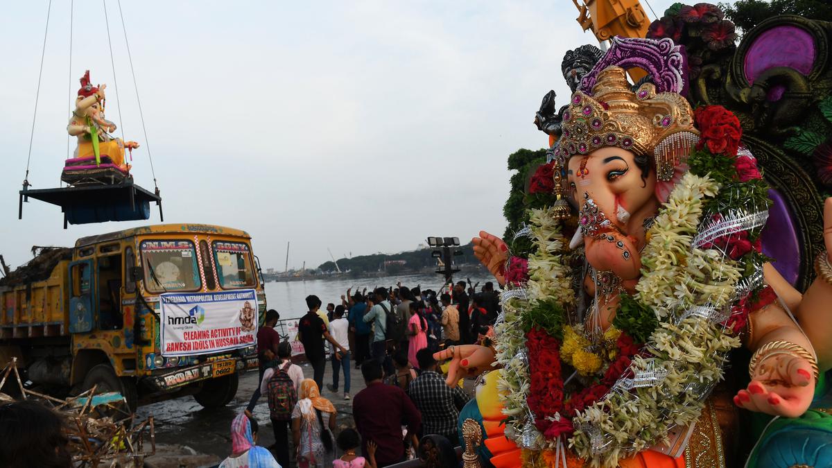 Traffic curbs in place for Lord Ganesh immersion procession