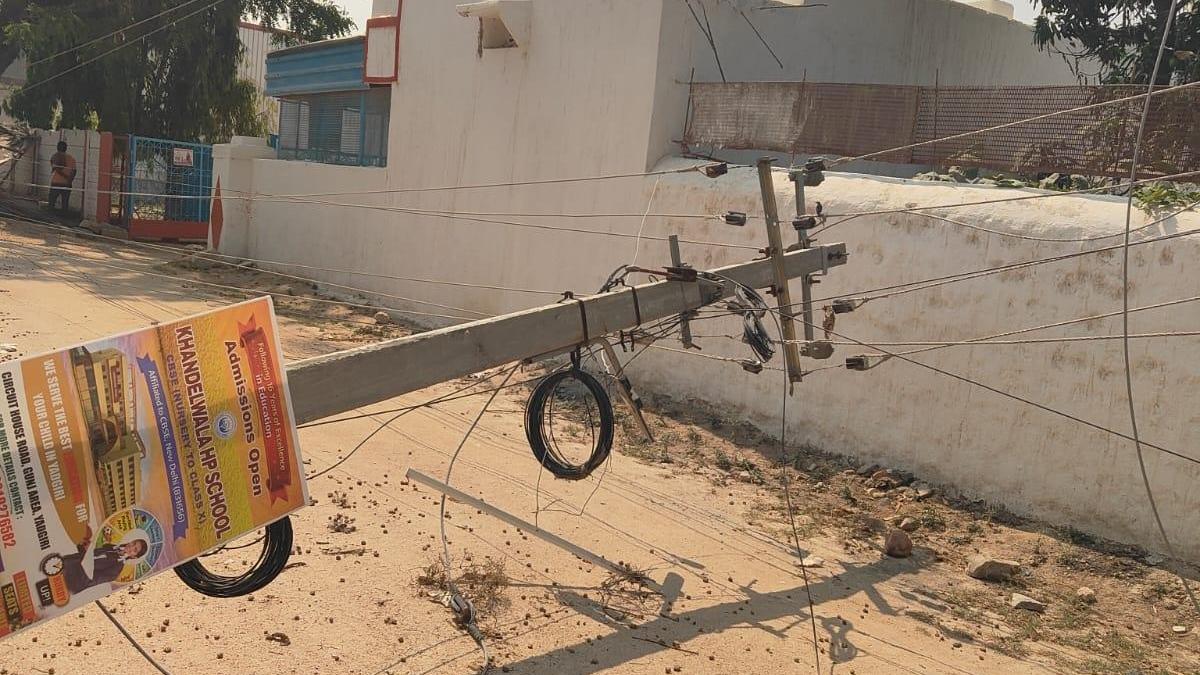 Downpour, gusty winds damage 45 power poles in Yadgir district