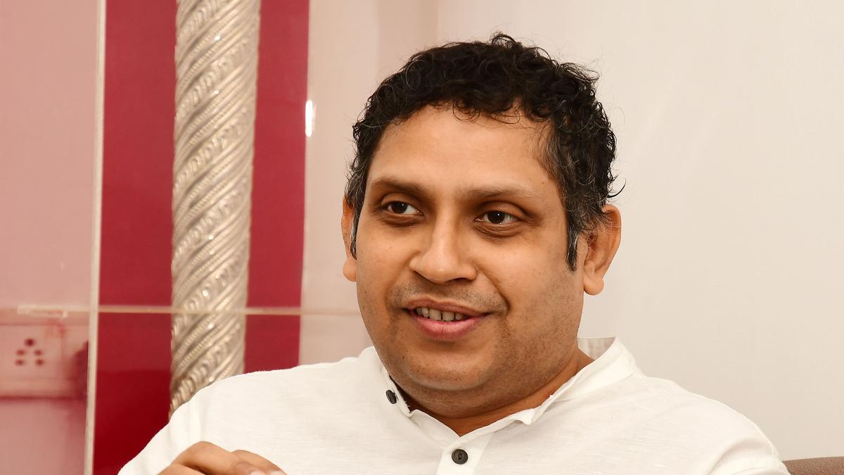 Praveen Chakravarty takes over from Shashi Tharoor to head All India Professionals’ Congress