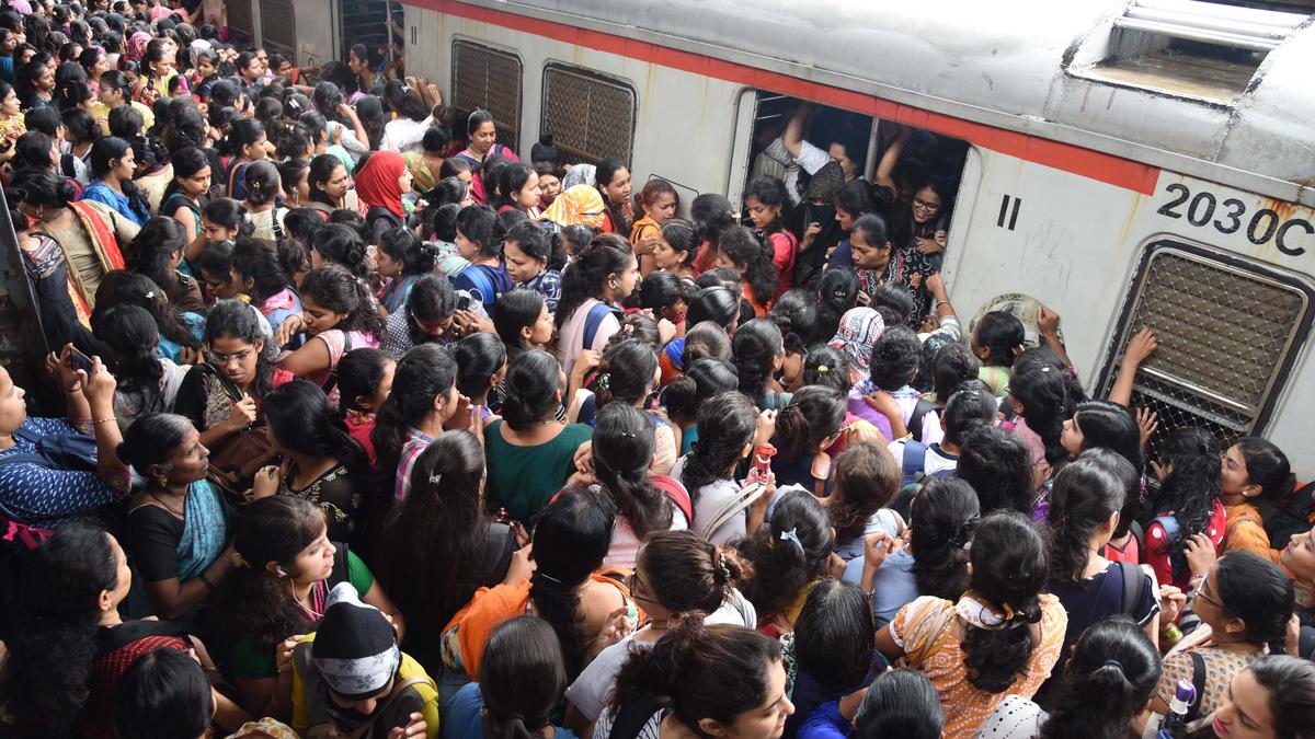 https://th-i.thgim.com/public/incoming/xjgkzb/article69674567.ece/alternates/LANDSCAPE_1200/Mumbai_Monday03.jpg