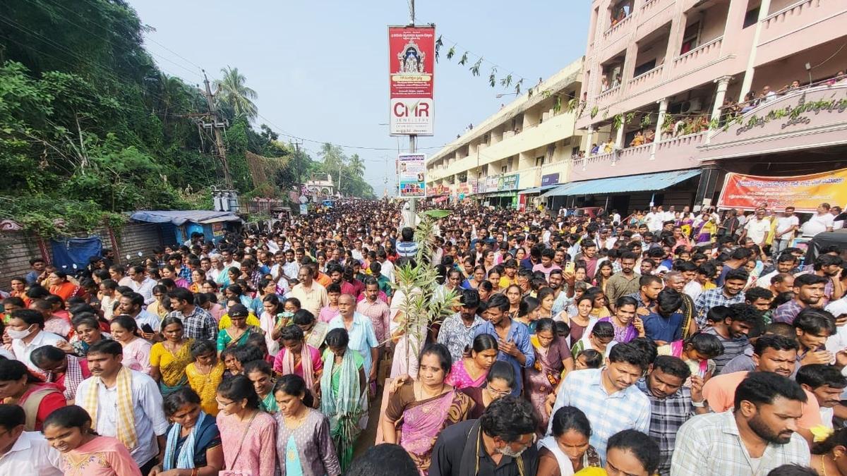 Nearly one lakh devotees take part in 11-km Giri Pradakshina at Annavaram temple
