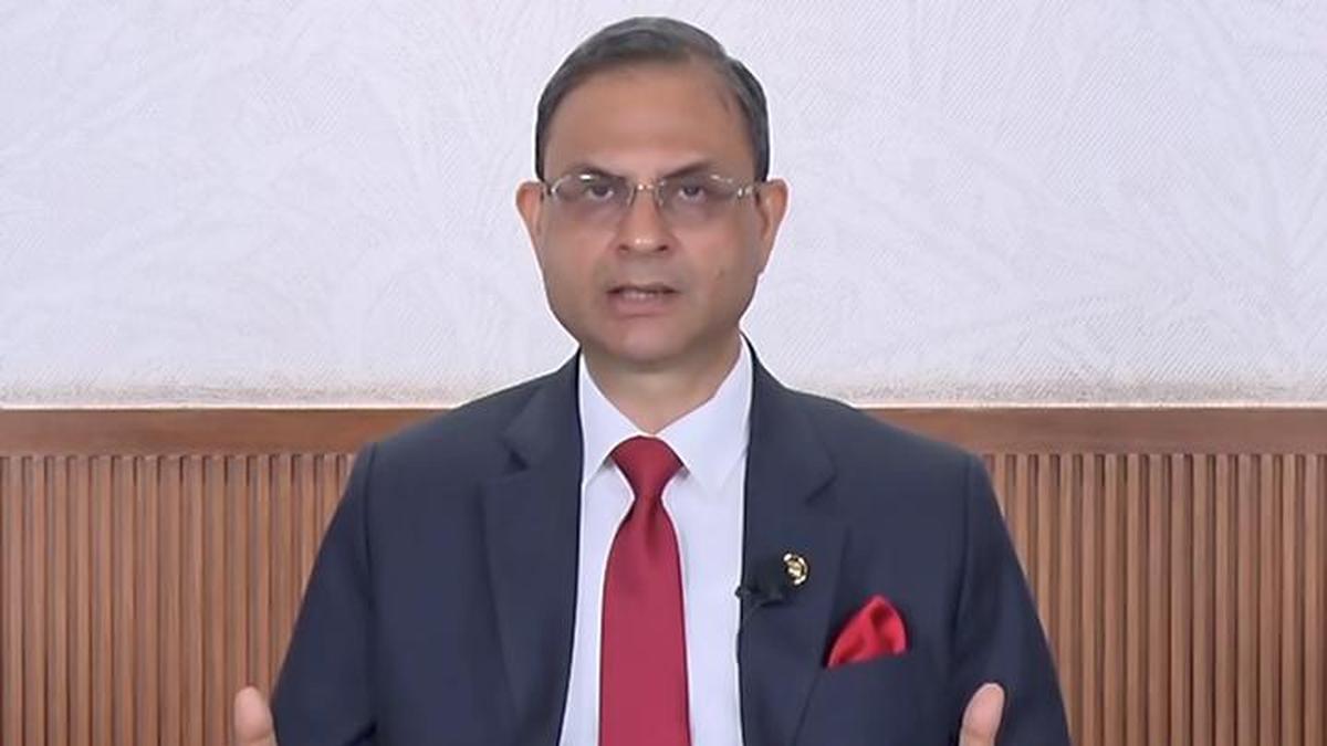 एमएसएमई के लिए समय पर, पर्याप्त औपचारिक ऋण तक पहुंच में सुधार एक प्रमुख नीति प्राथमिकता बनी हुई है: आरबीआई गवर्नर