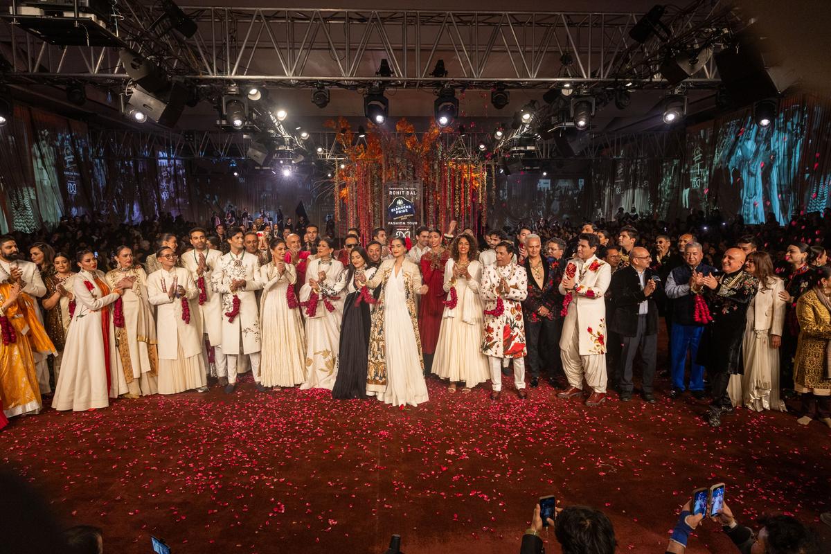 Tribute | Rohit Bal: the flamboyant designer rooted in heritage yet  globally resonant - The Hindu