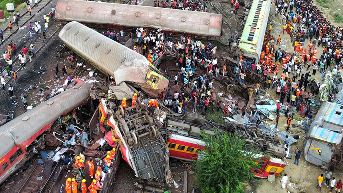 Balasore train accident | Composite negligence by railway authorities to be blamed for Bahanaga accident: Orissa HC