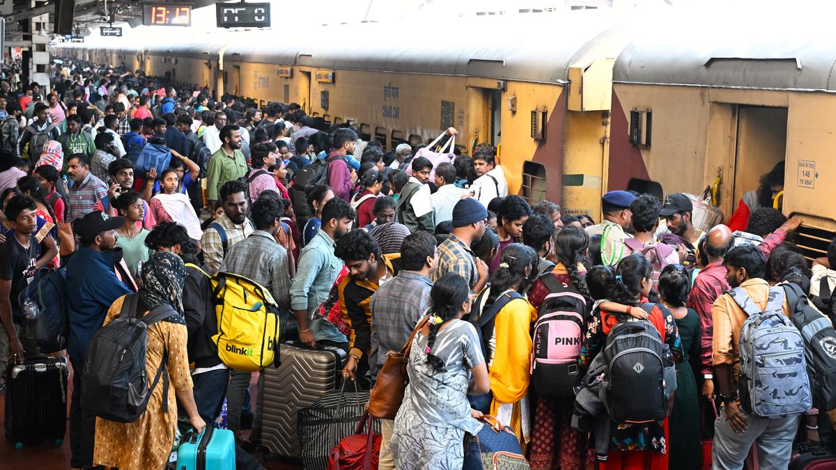 Rail activists criticise South Central Railway for cancelling Visakhapatnam special trains announced for Ugadi
