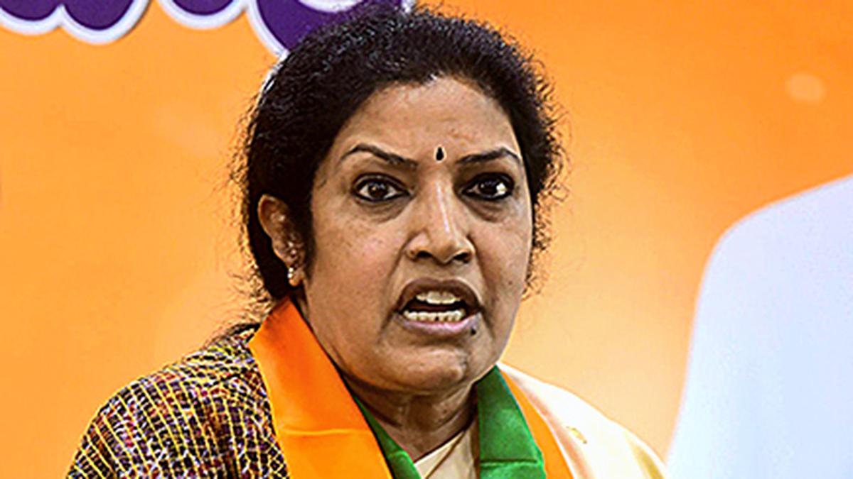 Reduce shutdown of Visakhapatnam airport from 11 to 8 hours, BJP Andhra Pradesh president Purandeswari urges Defence Minister