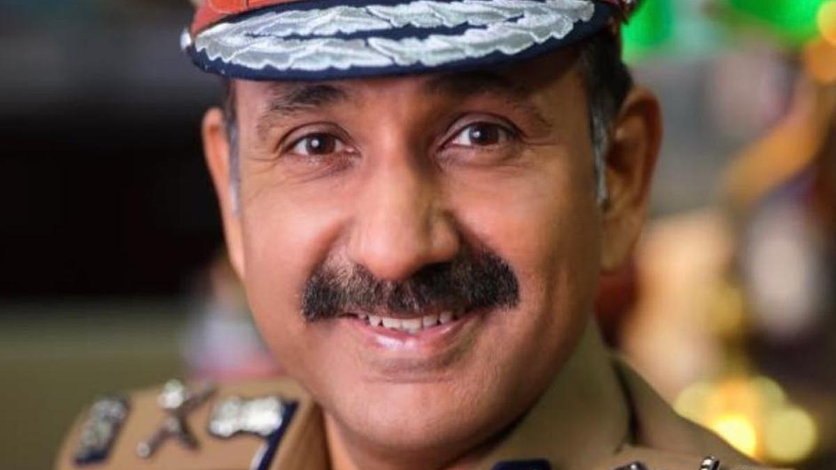 Tamil Nadu DGP directs police officers not to violate hierarchy