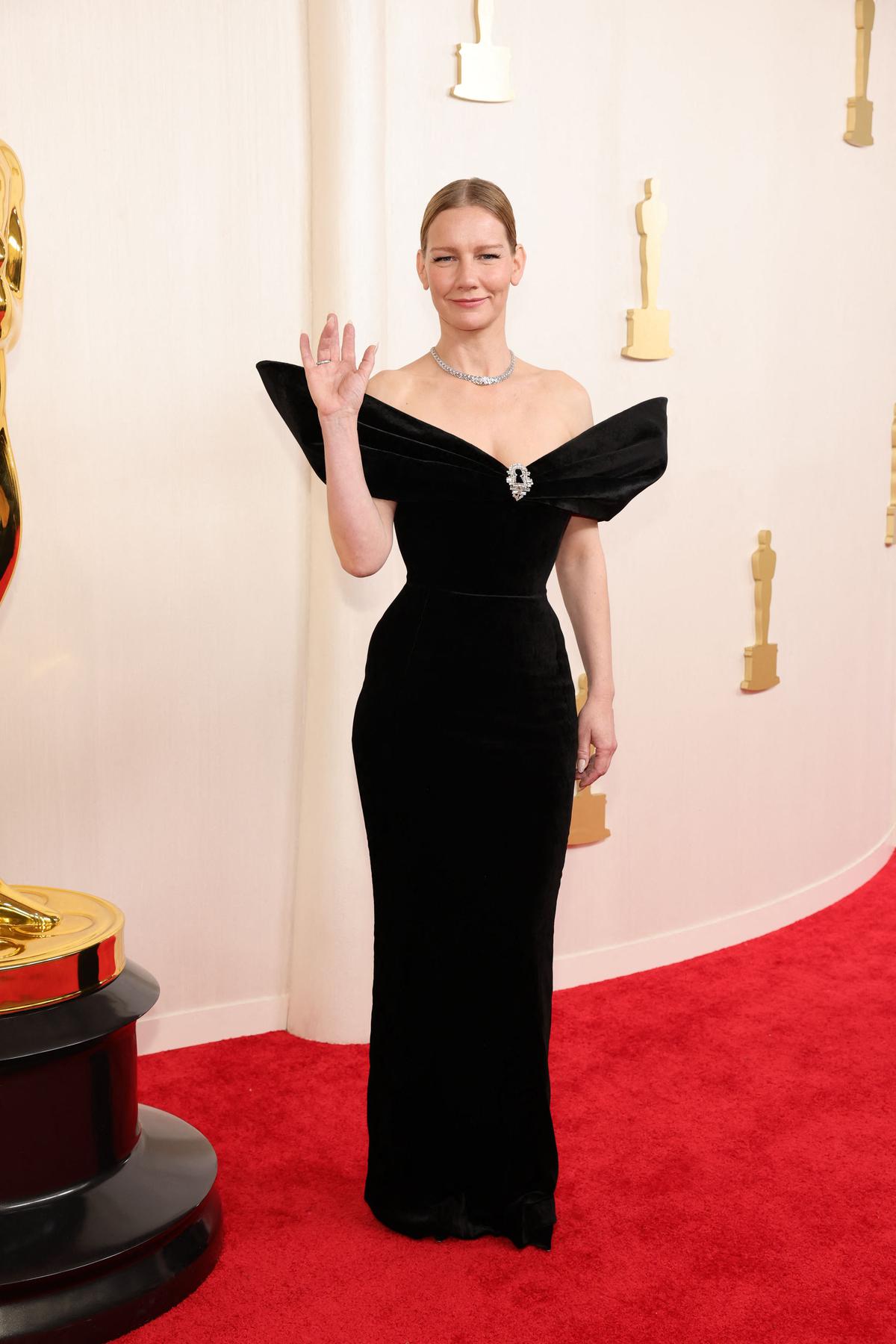 HOLLYWOOD, CALIFORNIA - MARCH 10: Sandra Hüller attends the 96th Annual Academy Awards on March 10, 2024 in Hollywood, California.   Arturo Holmes/Getty Images/AFP (Photo by Arturo Holmes / GETTY IMAGES NORTH AMERICA / Getty Images via AFP)