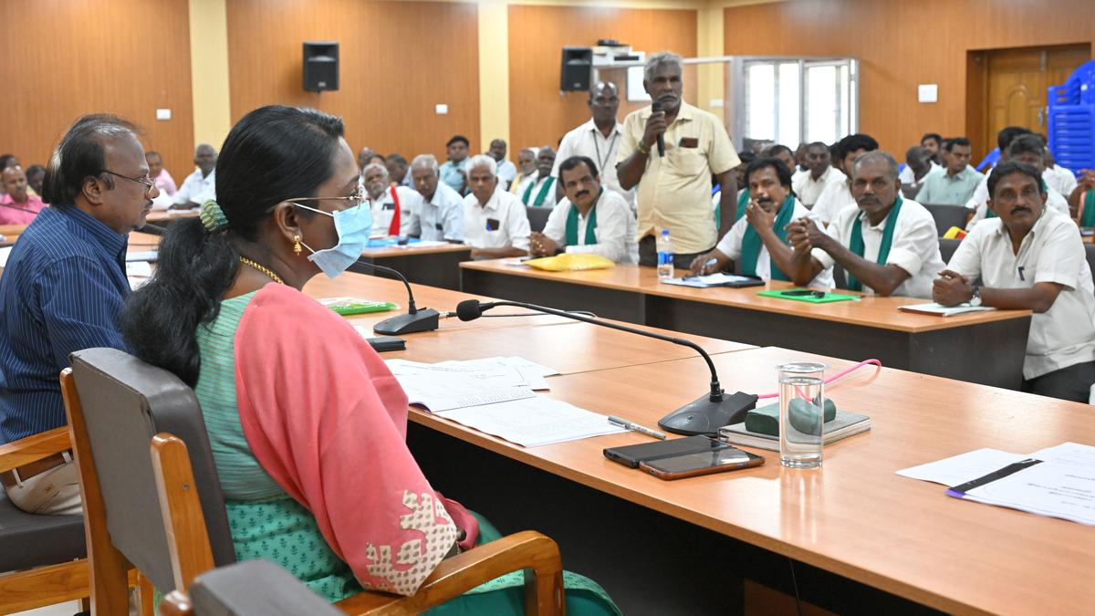 Collector slams officials for slackness in redressing farmers’ grievances