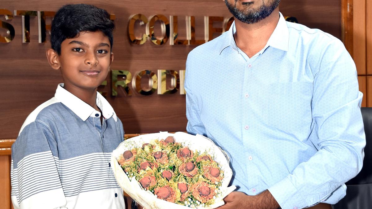 Erode Collector felicitates student for making two lakh seed balls