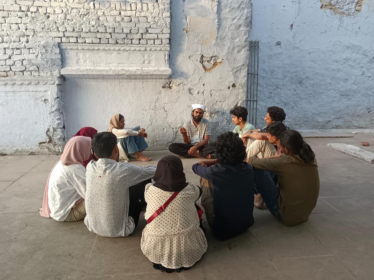 Dargah Bakhtiyar Kaki