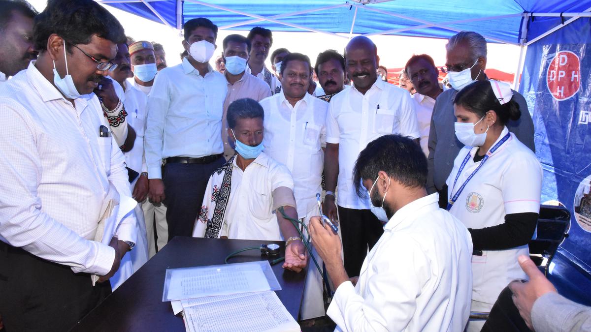 85% of Nilgiris population screened under Makkalai Thedi Maruthuvam ...