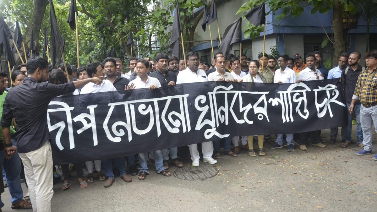 Politics takes centre stage in Jadavpur University student’s death