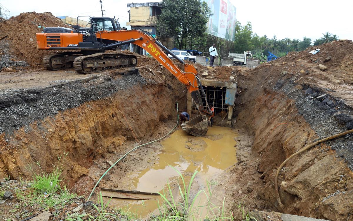 Construction of an underpass in progress on National Highway 544 at Amballur in Thrissur. The Mylakkadu accident has stoked fears among the residents of the area over the stability of the mud-filled structure being built for the underpass.  
  