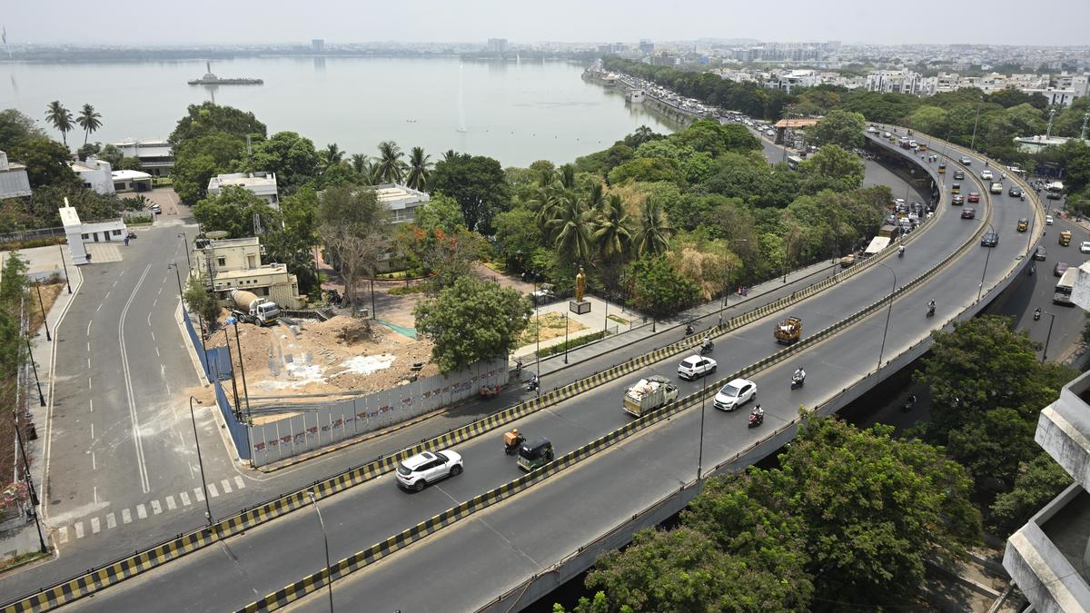Heatwave warning in seven Telangana districts on May 18, health department issues advisory