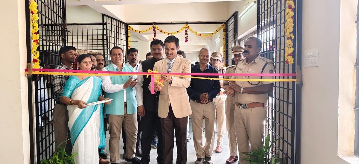 Central prison launches tailoring training programme for inmates in Karnataka's Shivamogga - The Hindu